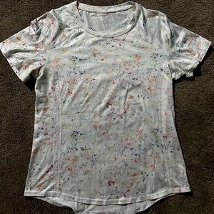 Zyia shirt 🌟